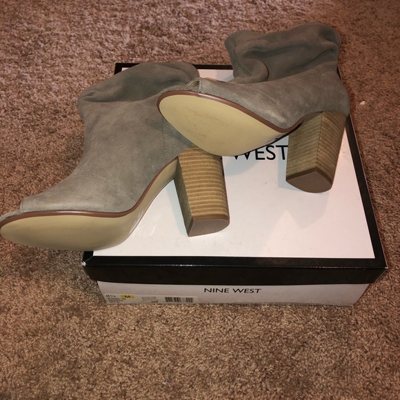 Booties!! - Picture 3 of 4